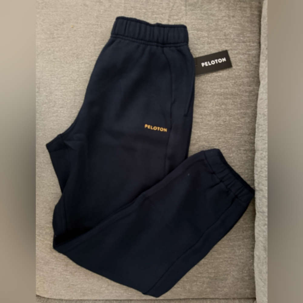 NWT LULULEMON SCUBA MID-RISE OVERSIZED JOGGER * REGULAR True Navy Blue S